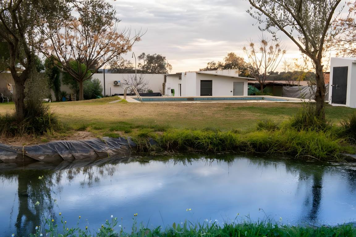 150 M² Casa ∙ 3 Habitaciones ∙ 8 Huéspedes - Castilblanco de los Arroyos