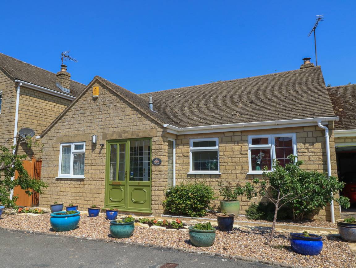 Cottage ∙ 2 Bedrooms ∙ 4 Guests - Chipping Campden