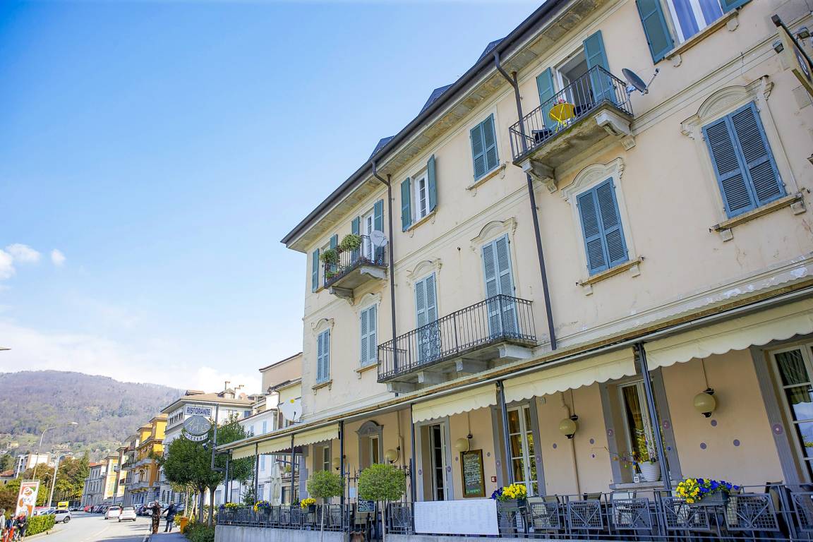 90 M² Apartment ∙ 3 Bedrooms ∙ 6 Guests - Verbania