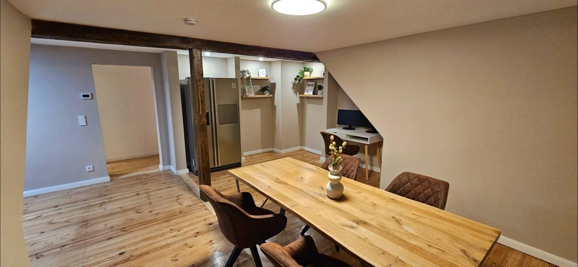 66 M² Ferienwohnung ∙ 2 Schlafzimmer ∙ 2 Gäste - Nürnberg