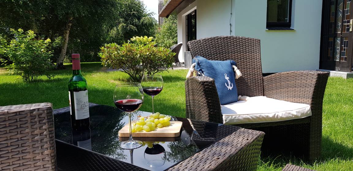 66 m² Ferienhaus ∙ 2 Schlafzimmer ∙ 4 Gäste 2