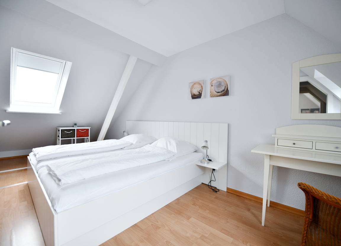 60 m² Ferienwohnung ∙ 2 Schlafzimmer ∙ 4 Gäste – Bild 4