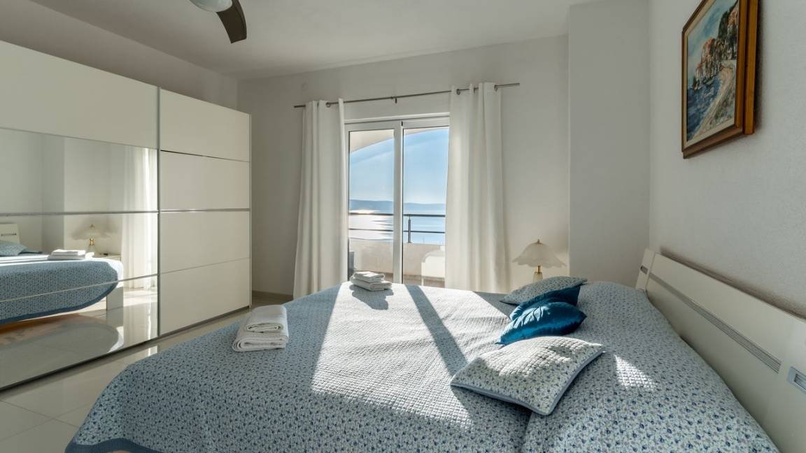 182 M² Ferienhaus ∙ 6 Schlafzimmer ∙ 12 Gäste - Hvar