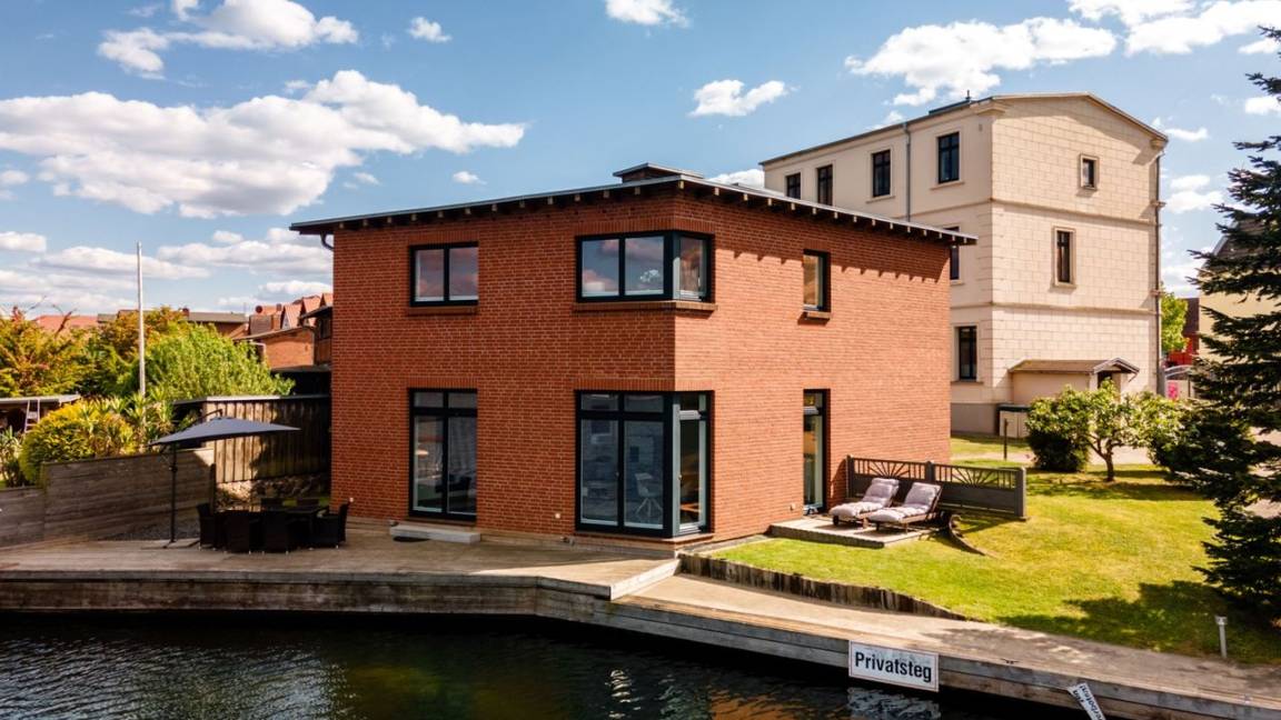 120 M² Ferienhaus ∙ 2 Schlafzimmer ∙ 4 Gäste - Malchow