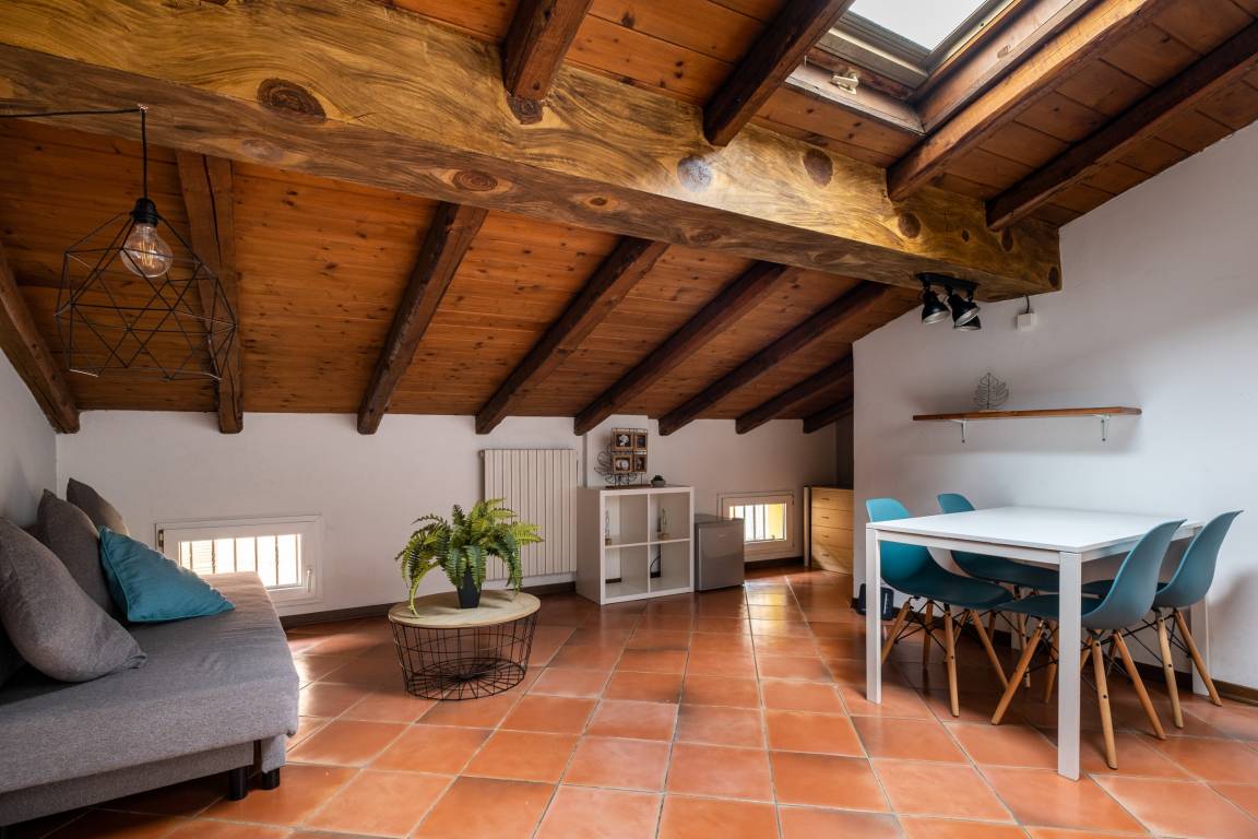 45 M² Apartamento ∙ 1 Habitación ∙ 4 Huéspedes - Bolonia