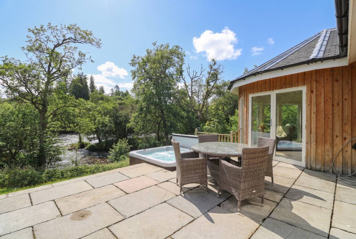 Cottage ∙ 3 Bedrooms ∙ 6 Guests - Loch Tay