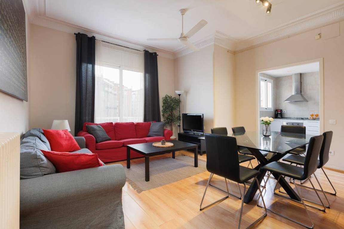 140 M² Appartement ∙ 4 Slaapkamers ∙ 7 Gasten - La Floresta