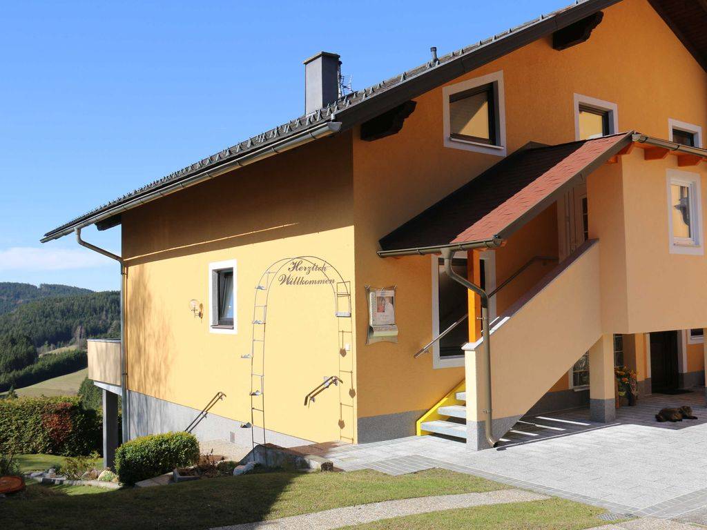 75 M² Ferienhaus ∙ 2 Schlafzimmer ∙ 6 Gäste - Waldviertel