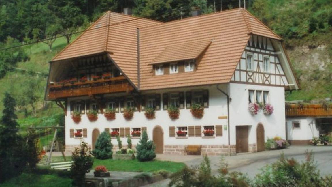 70 M² Ferienwohnung ∙ 2 Schlafzimmer ∙ 3 Gäste - Schiltach