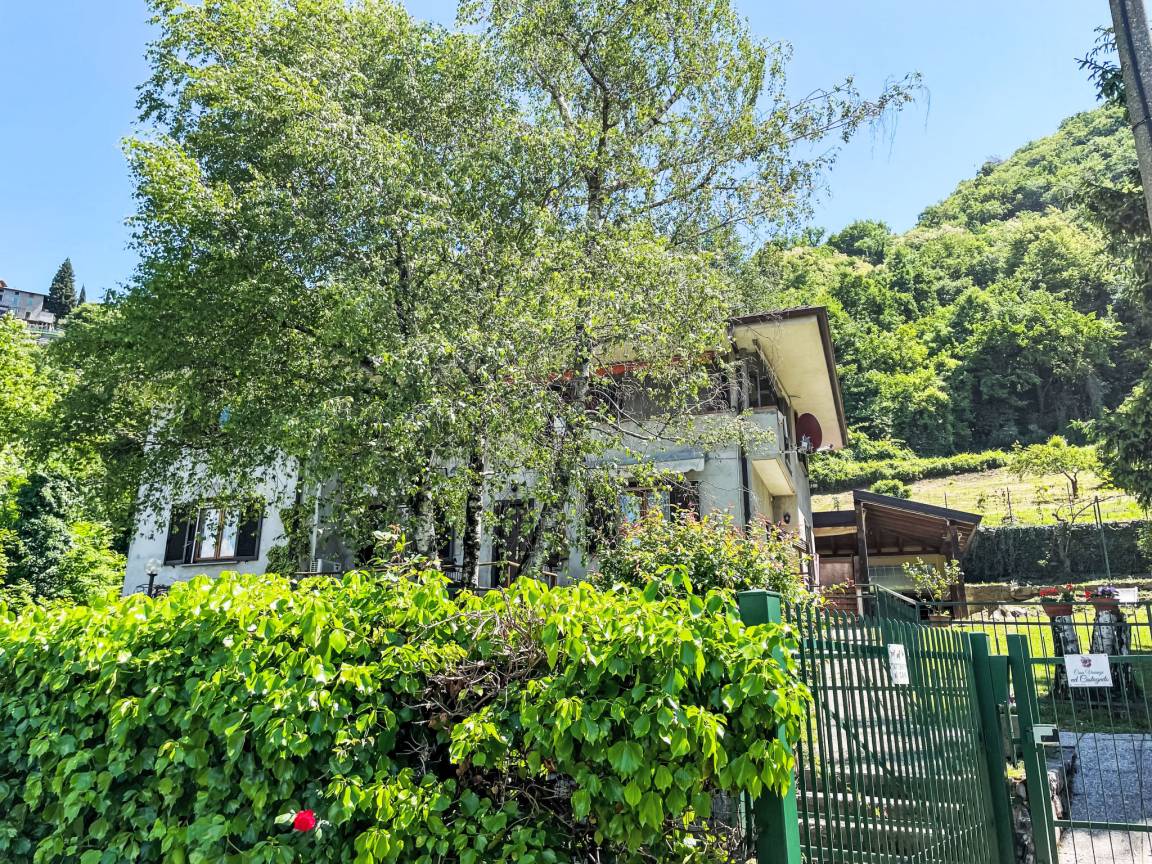 75 M² Apartment ∙ 2 Bedrooms ∙ 5 Guests - Varenna