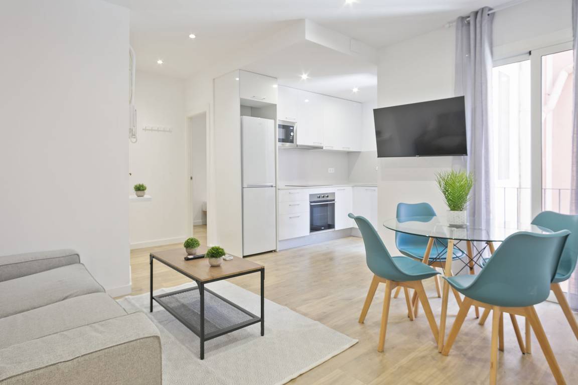 60 M² Appartement ∙ 3 Slaapkamers ∙ 4 Gasten - Barcelona