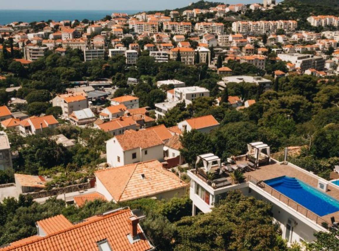 140 M² Apartment ∙ 3 Bedrooms ∙ 8 Guests - Dubrovnik