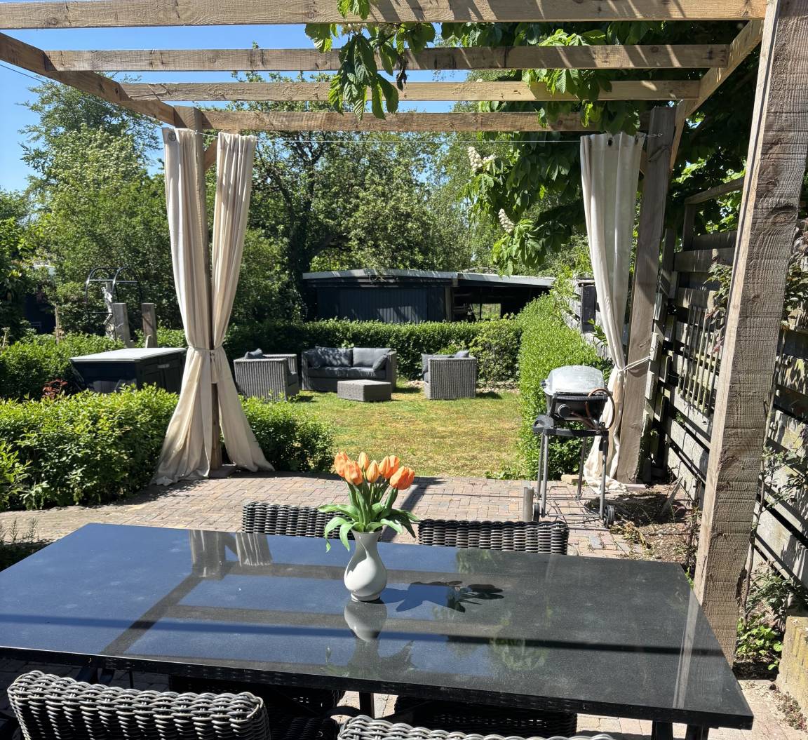 Ferienwohnung ∙ 1 Schlafzimmer ∙ 2 Gäste - Emmen, Niederlande