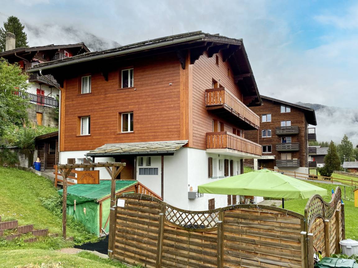 78 M² Ferienwohnung ∙ 2 Schlafzimmer ∙ 4 Gäste - Grächen