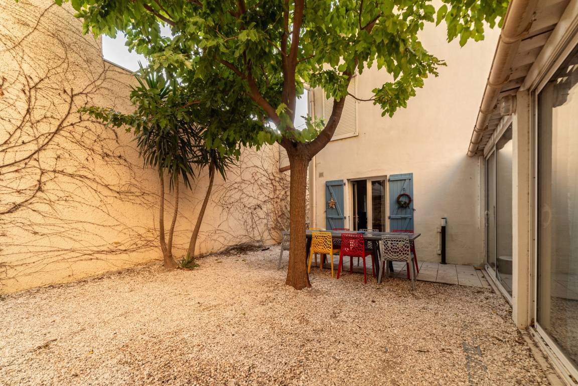130 M² Villa ∙ 4 Bedrooms ∙ 8 Guests - Perpignan