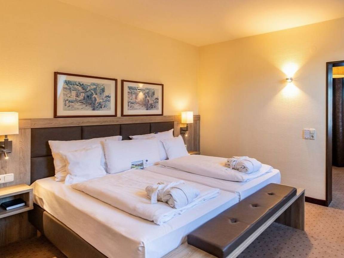 Ferienwohnung ∙ 2 Schlafzimmer ∙ 4 Gäste - Brilon