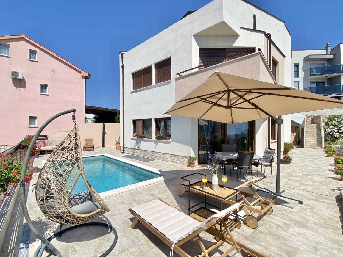 140 M² Villa ∙ 4 Schlafzimmer ∙ 8 Gäste - Krk