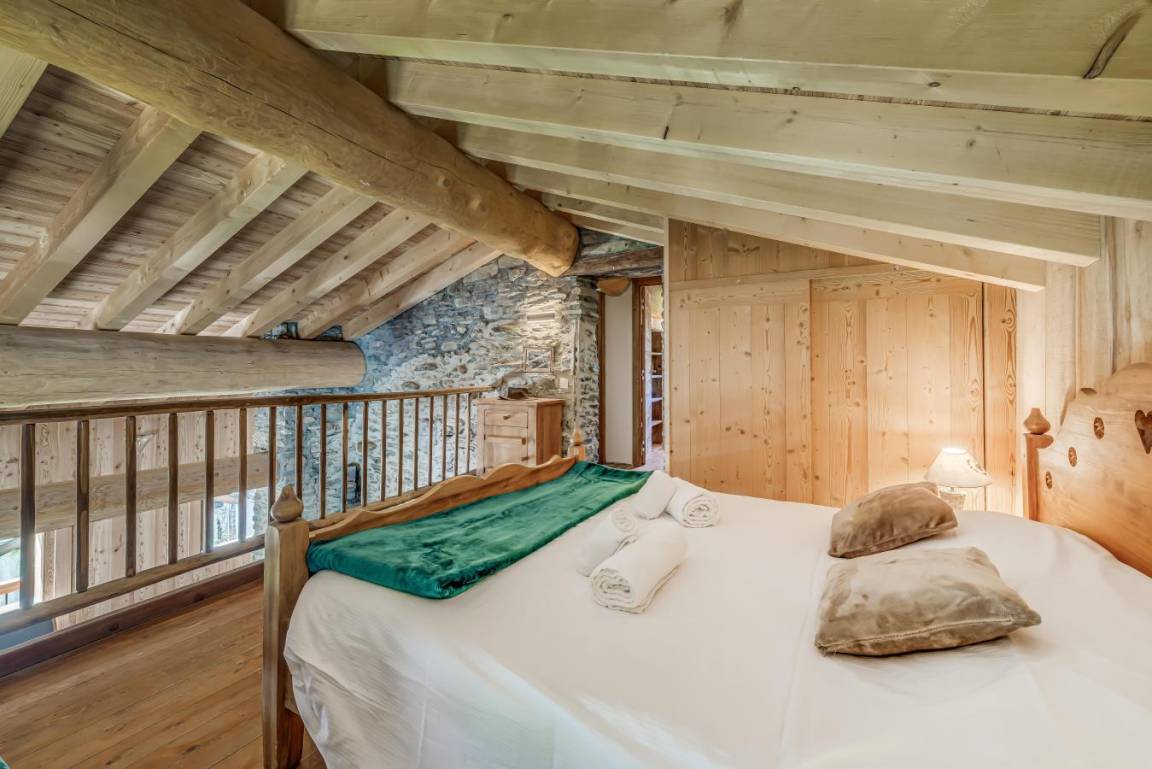 130 m² Chalet ∙ 5 Schlafzimmer ∙ 12 Gäste – Bild 21