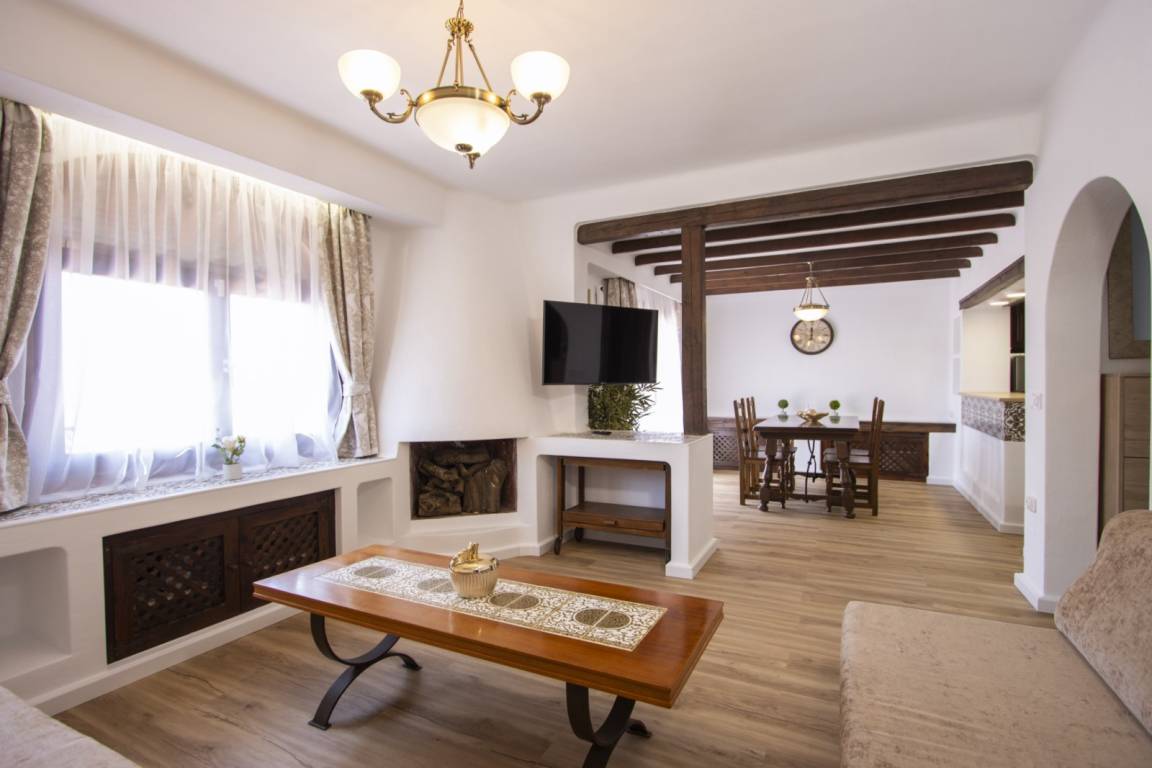 139 M² Apartamento ∙ 3 Habitaciones ∙ 6 Huéspedes - Torrevieja