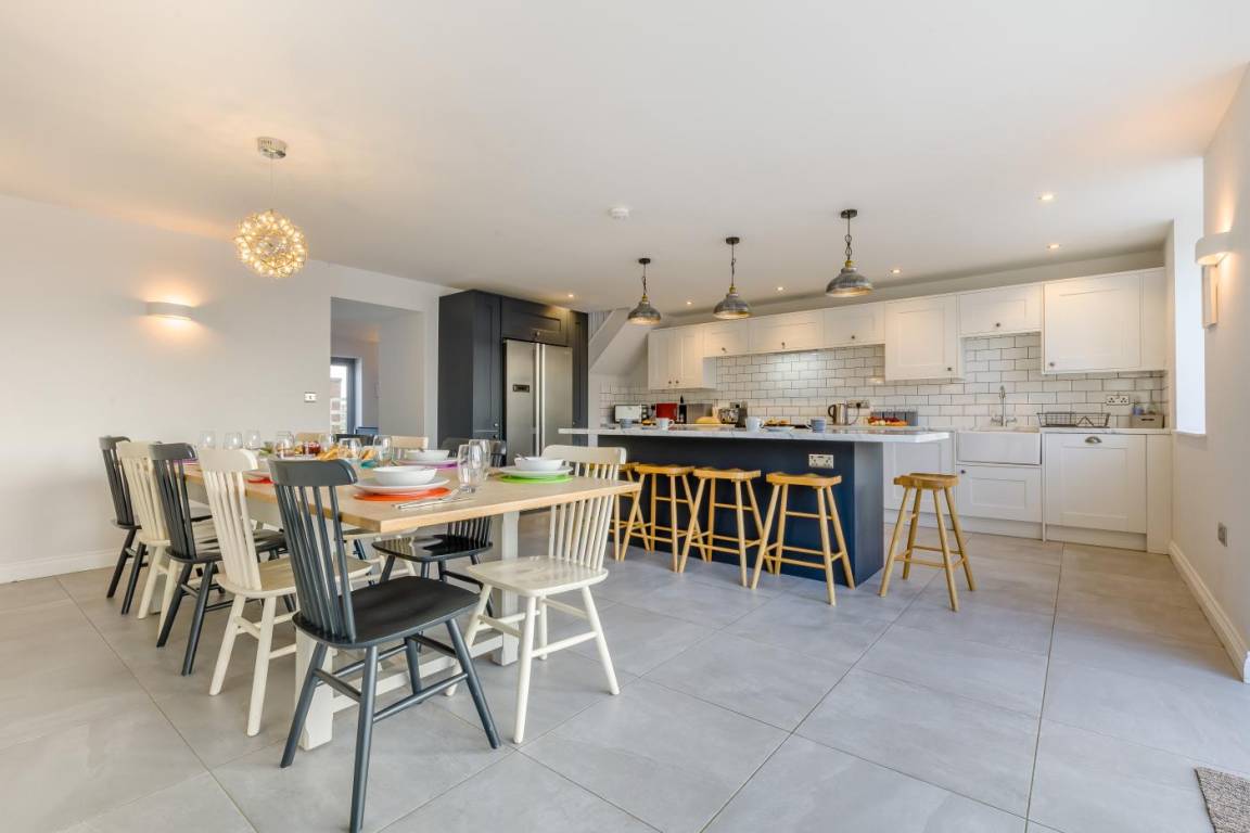 Cottage ∙ 5 Bedrooms ∙ 10 Guests - Sea Palling