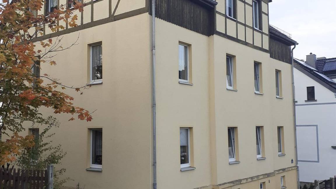 45 M² Ferienwohnung ∙ 1 Schlafzimmer ∙ 2 Gäste - Zwickau