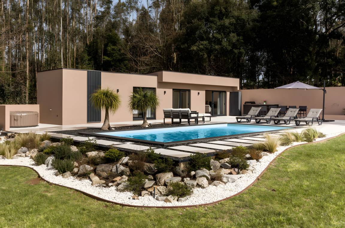 60 M² House ∙ 2 Bedrooms ∙ 4 Guests - Arrifana