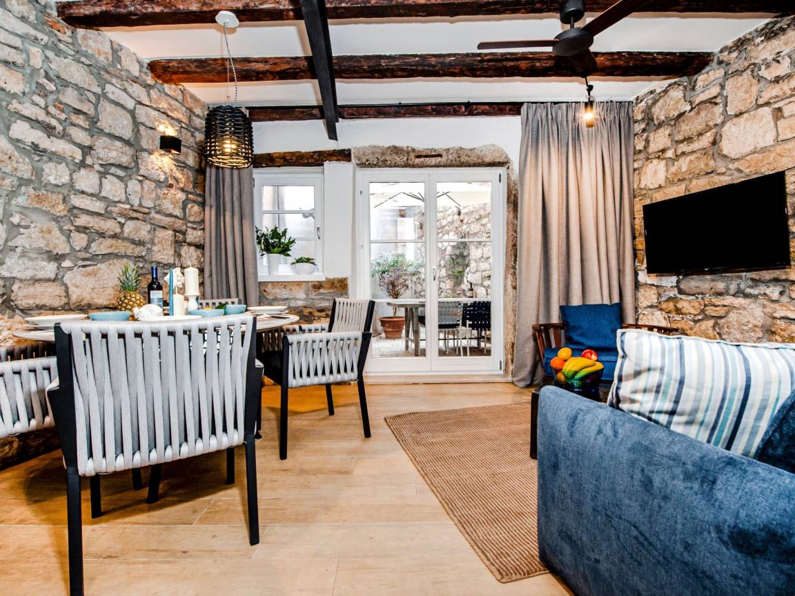 50 M² Apartment ∙ 1 Bedroom ∙ 4 Guests - Rovinj