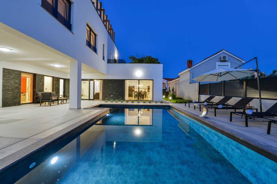 250 M² Villa ∙ 3 Chambres ∙ 8 Personnes - Zaton