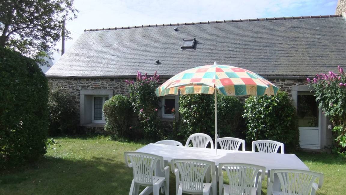 100 m&sup2; G&icirc;te 4 Schlafzimmer 6 G&auml;ste