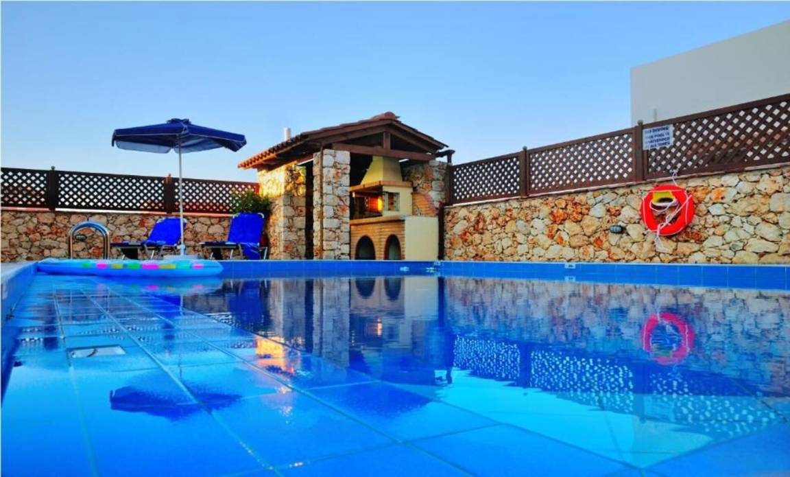 125 M² Villa ∙ 3 Slaapkamers ∙ 6 Gasten - Chania