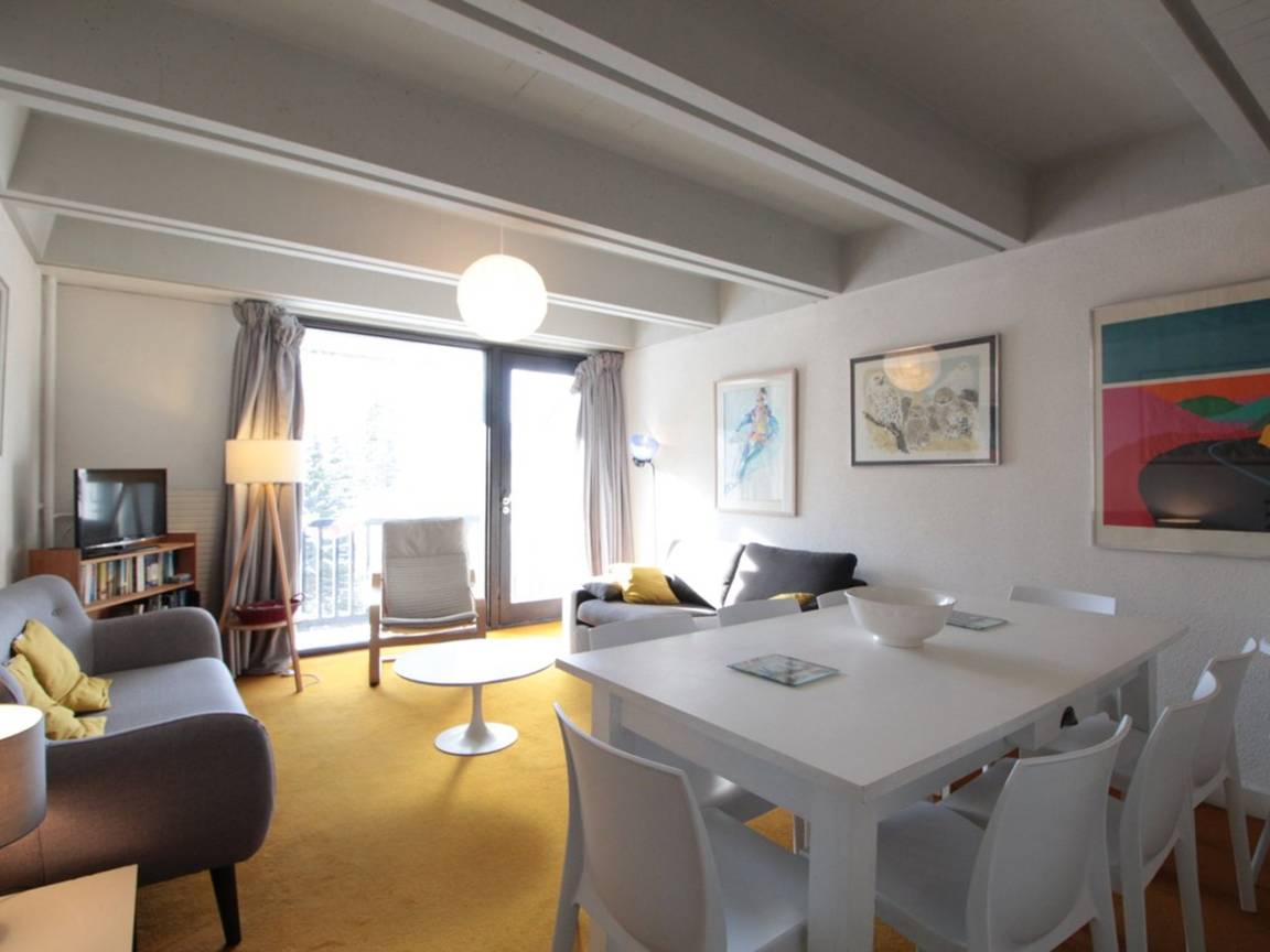 61 M² Huoneisto ∙ 2 Makuuhuonetta ∙ 8 Vierasta - Flaine