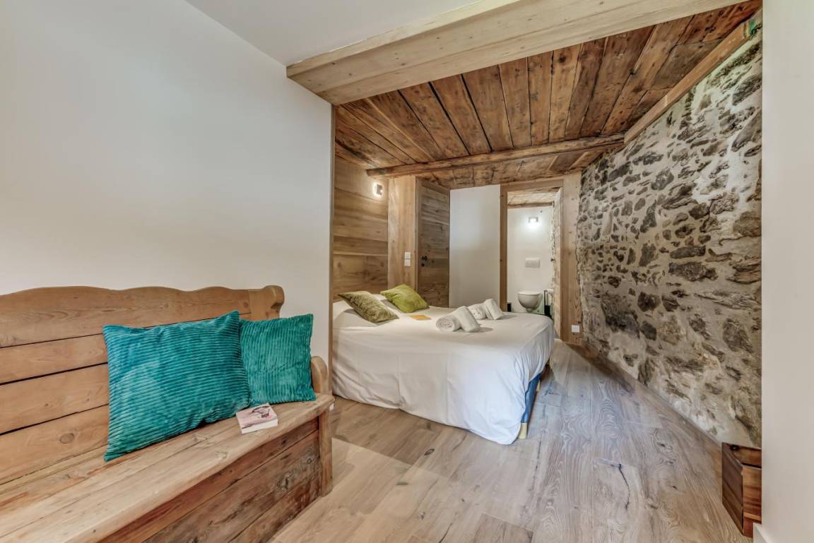 130 m² Chalet ∙ 5 Schlafzimmer ∙ 12 Gäste – Bild 18