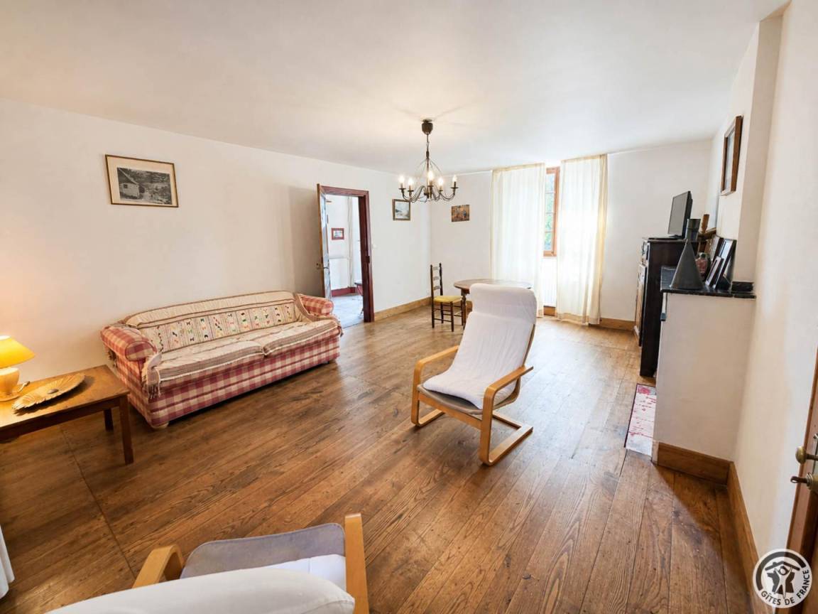 140 m² Gîte ∙ 3 Schlafzimmer ∙ 6 Gäste – Bild 4