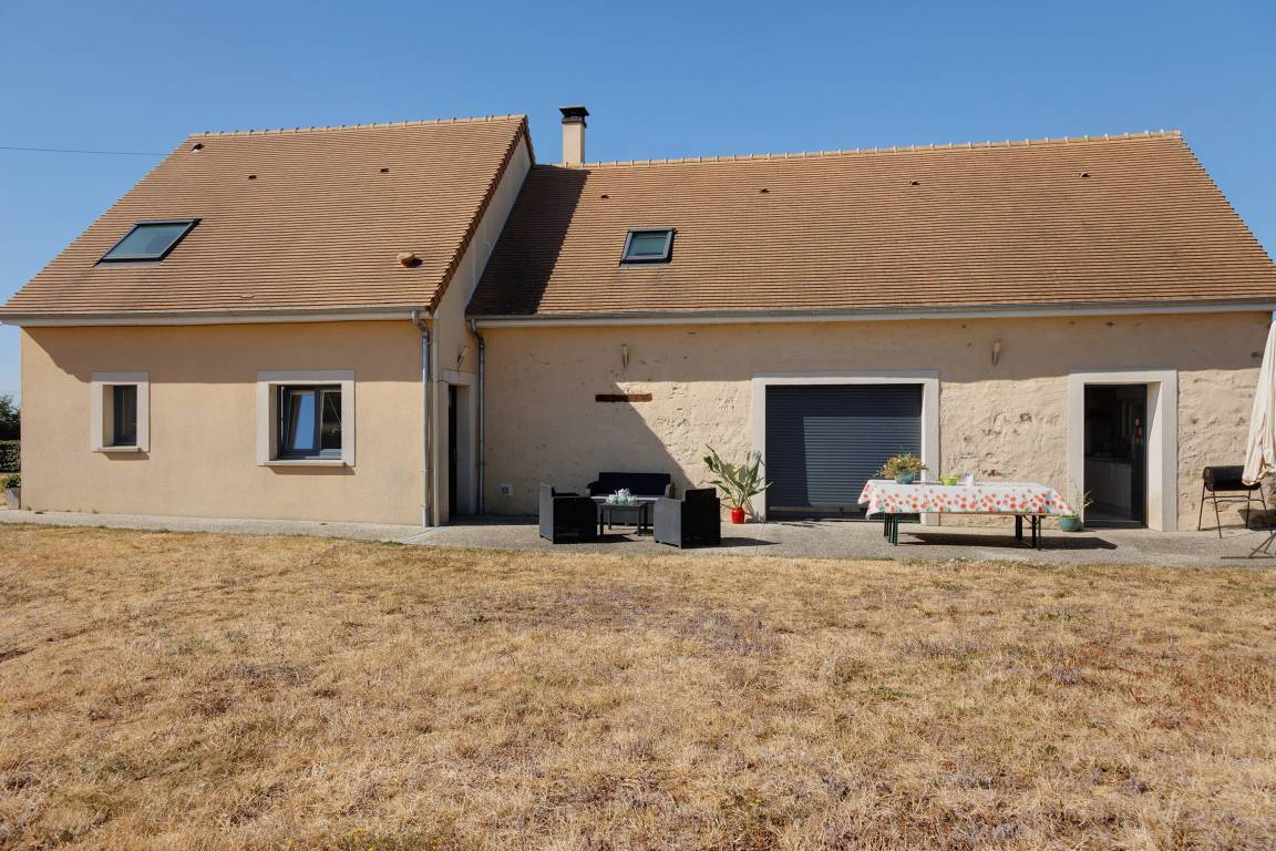 175 M² Maison De Vacances ∙ 4 Chambres ∙ 10 Personnes - Sarthe