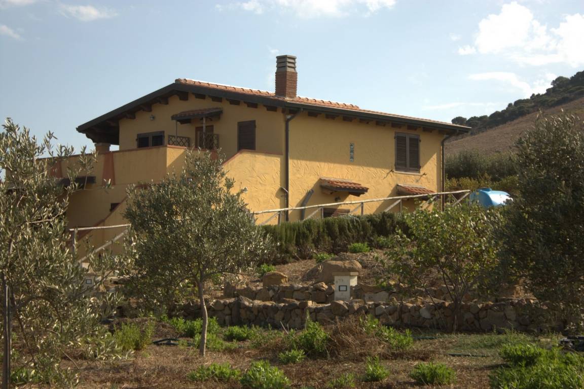 60 M² House ∙ 1 Bedroom ∙ 4 Guests - Gonnesa