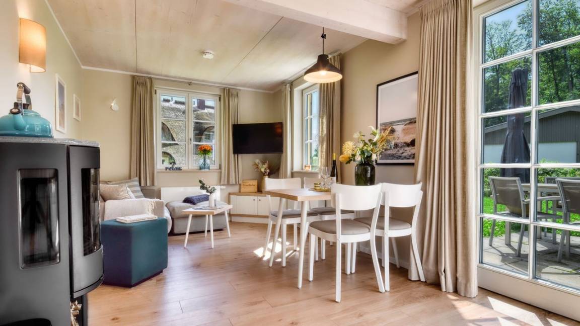 61 M² Ferienhaus ∙ 2 Schlafzimmer ∙ 4 Gäste - Binz