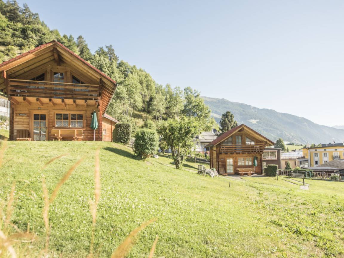 Ferienwohnung ∙ 2 Schlafzimmer ∙ 5 Gäste - Müstair