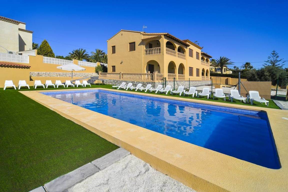 260 M² Villa ∙ 12 Chambres ∙ 24 Personnes - Calp