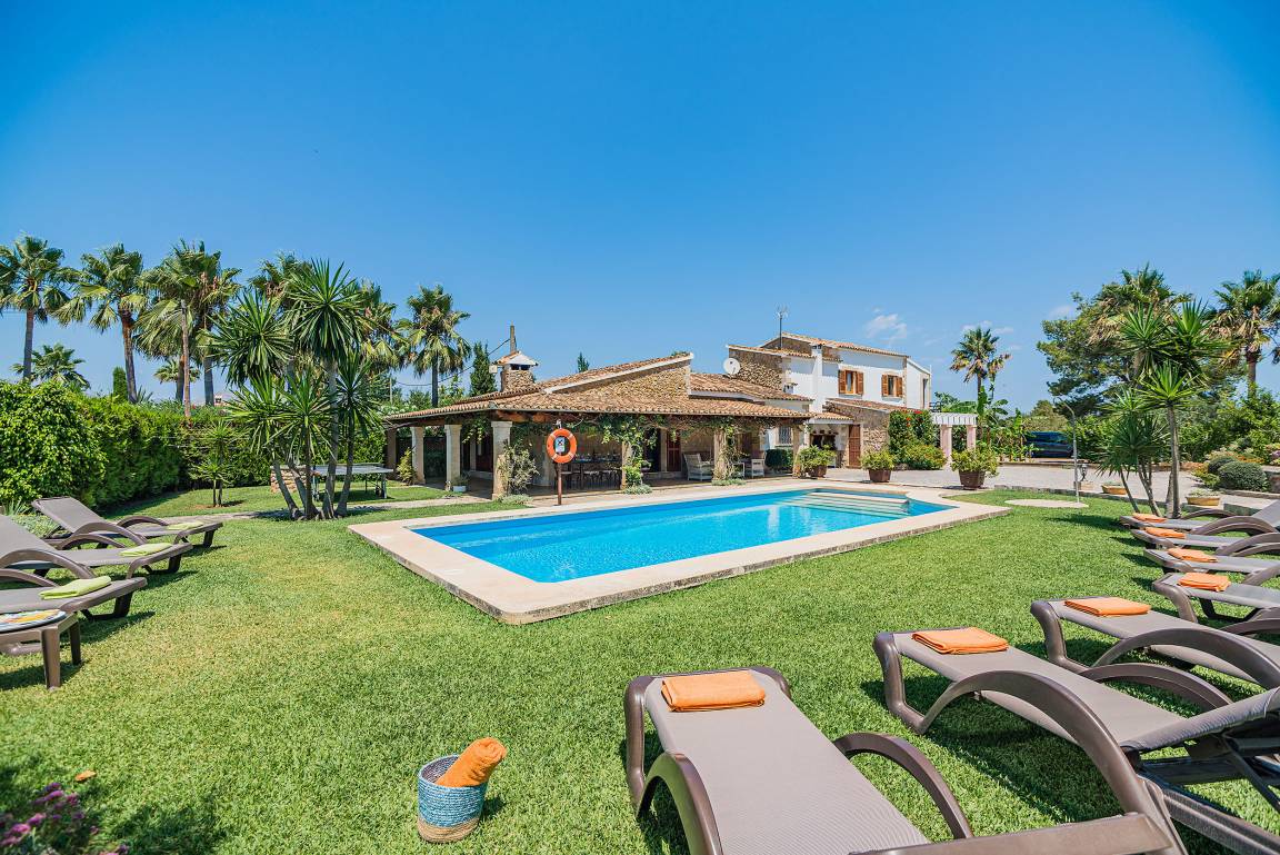 Hauptansicht vom Villa: BARRETAS Ref. VP52