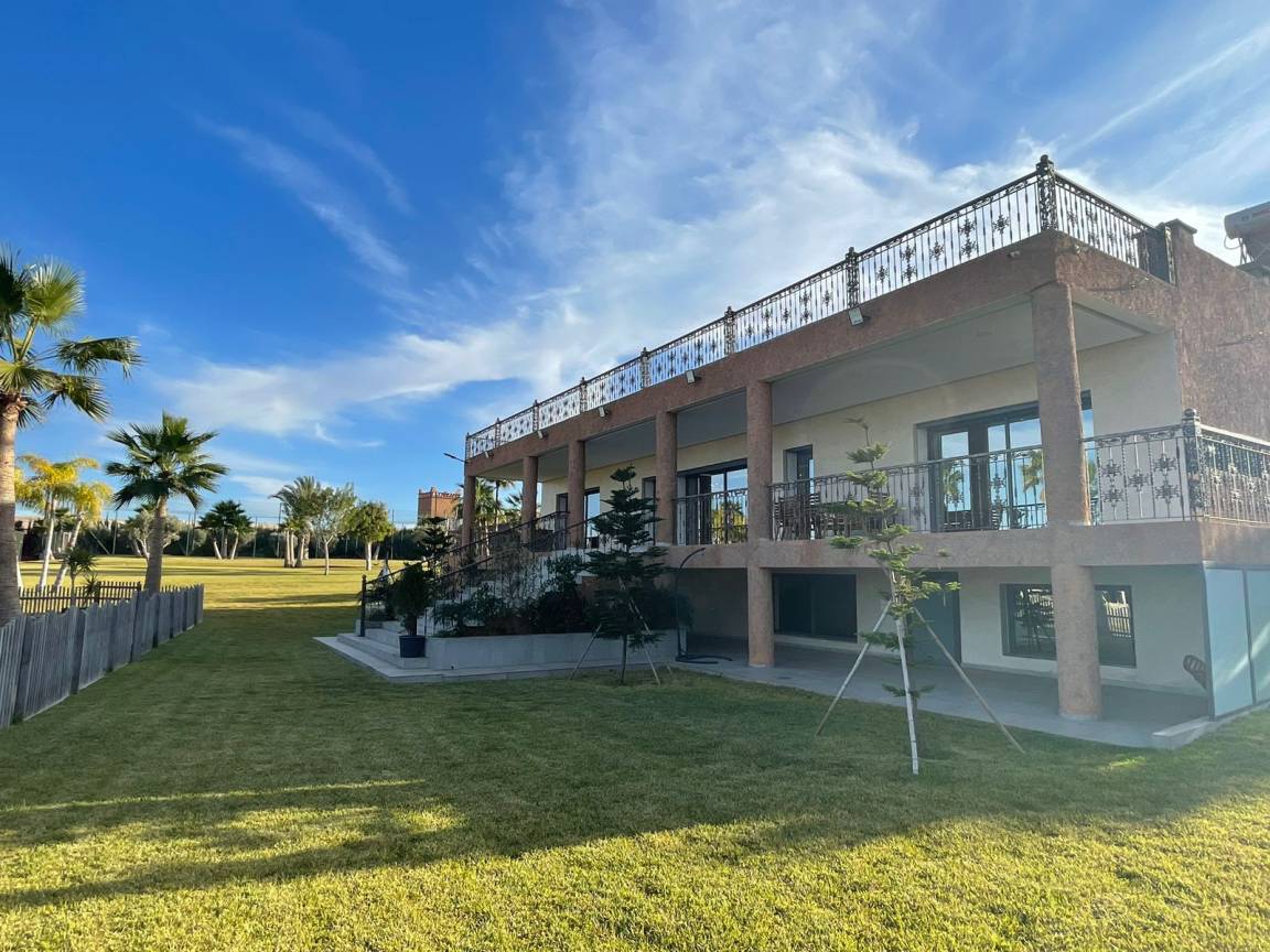 10000 M² Longère ∙ 15 Chambres ∙ 30 Personnes - Maroc