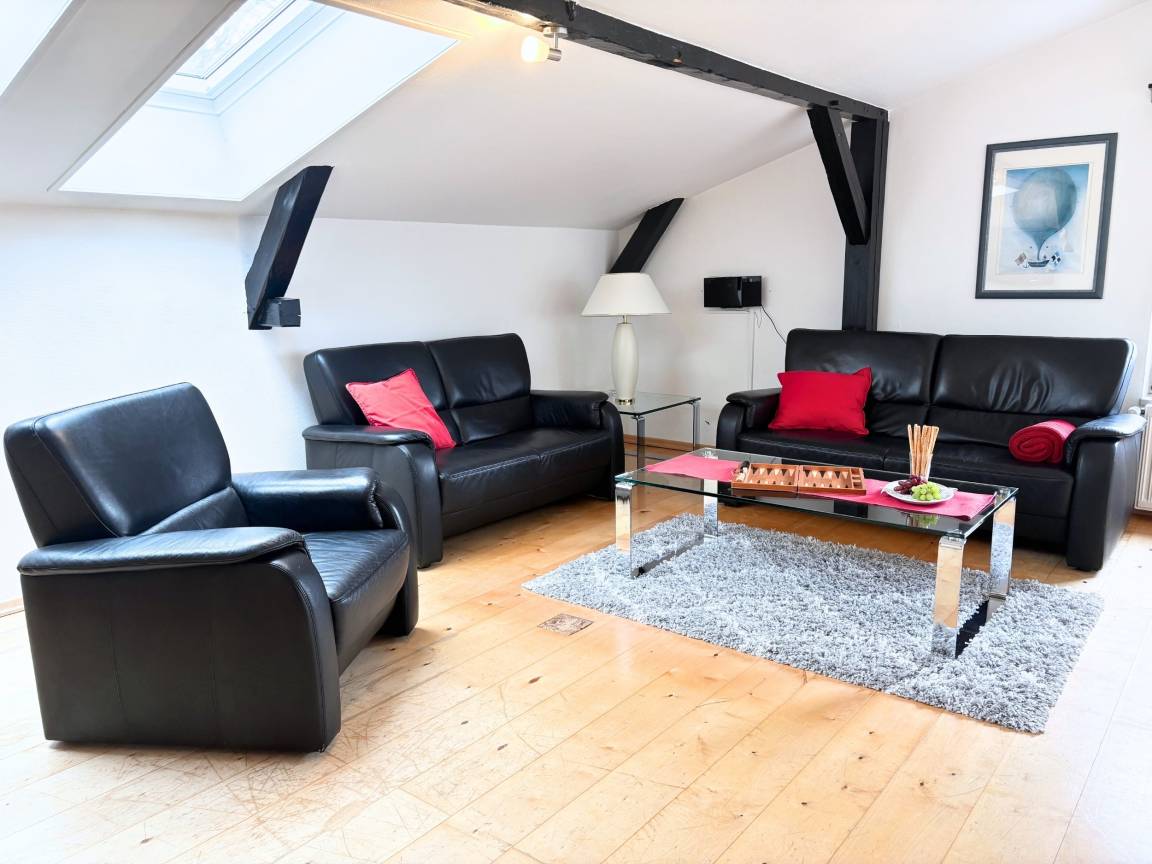 93 m² Ferienwohnung ∙ 2 Schlafzimmer ∙ 4 Gäste – Bild 3