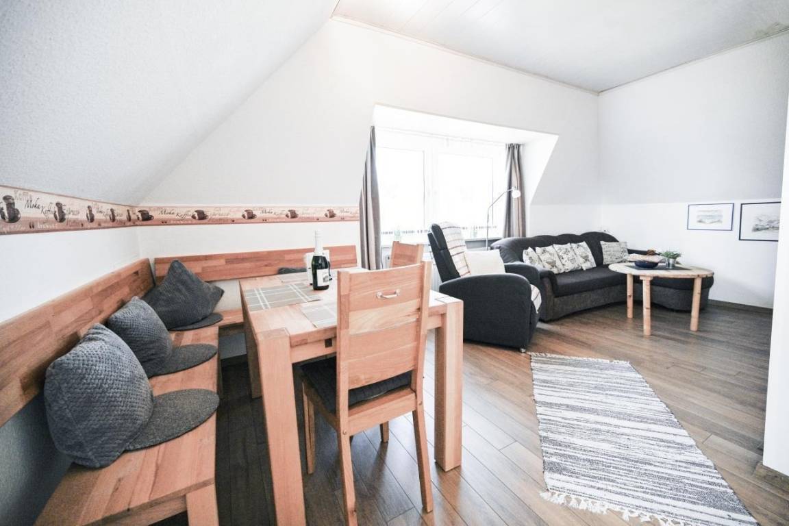 68 m² Ferienwohnung ∙ 2 Schlafzimmer ∙ 4 Gäste – Bild 4