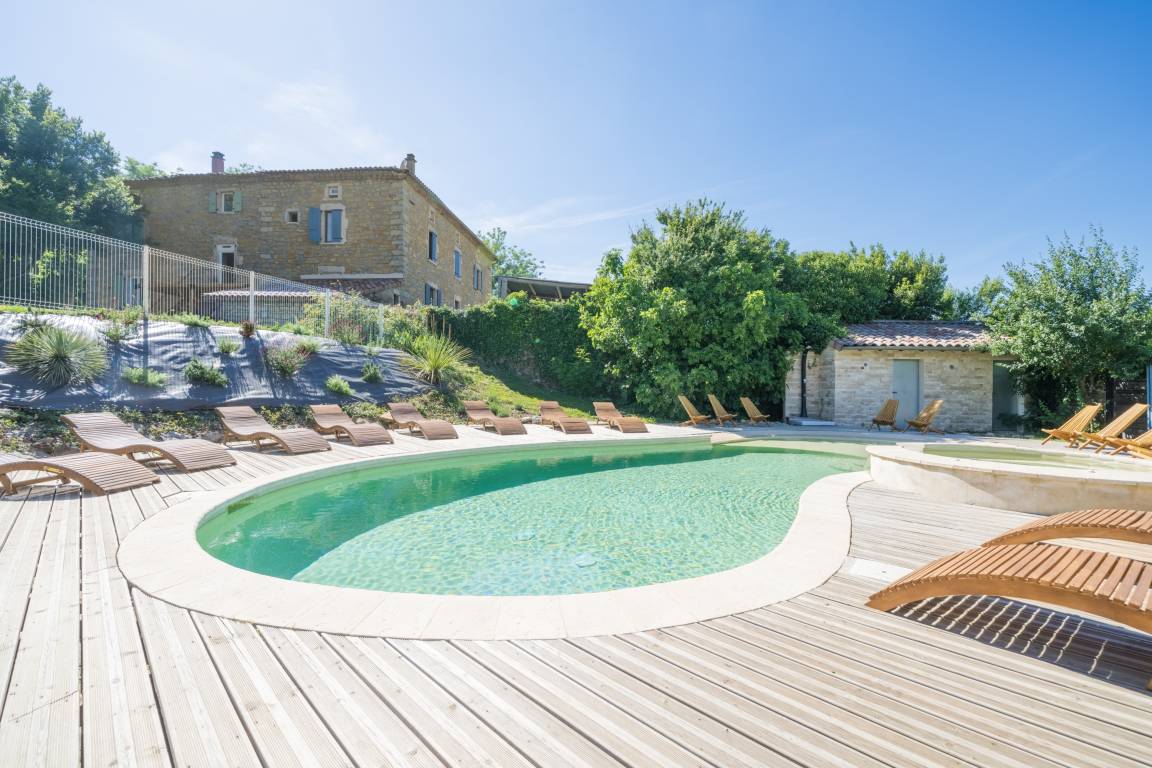 100 M² Ferienhaus ∙ 2 Schlafzimmer ∙ 10 Gäste - Ruoms