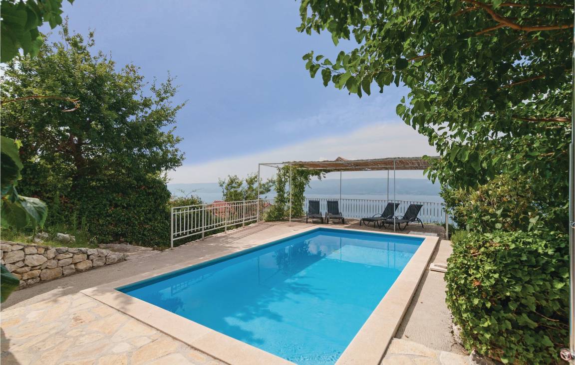 70 M² Apartment ∙ 2 Bedrooms ∙ 4 Guests - Omiš