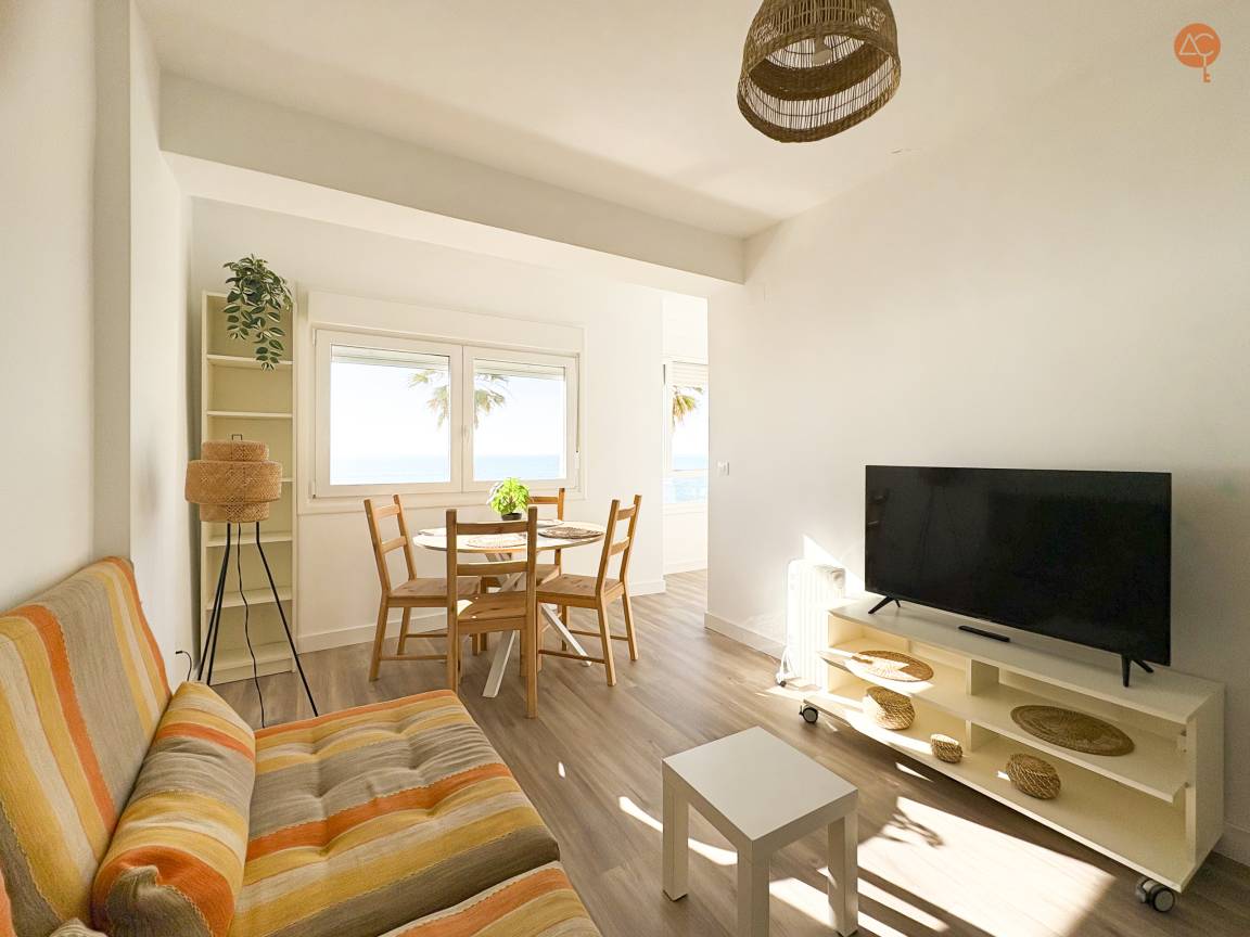 60 M² Ferienwohnung ∙ 2 Schlafzimmer ∙ 4 Gäste - Cádiz