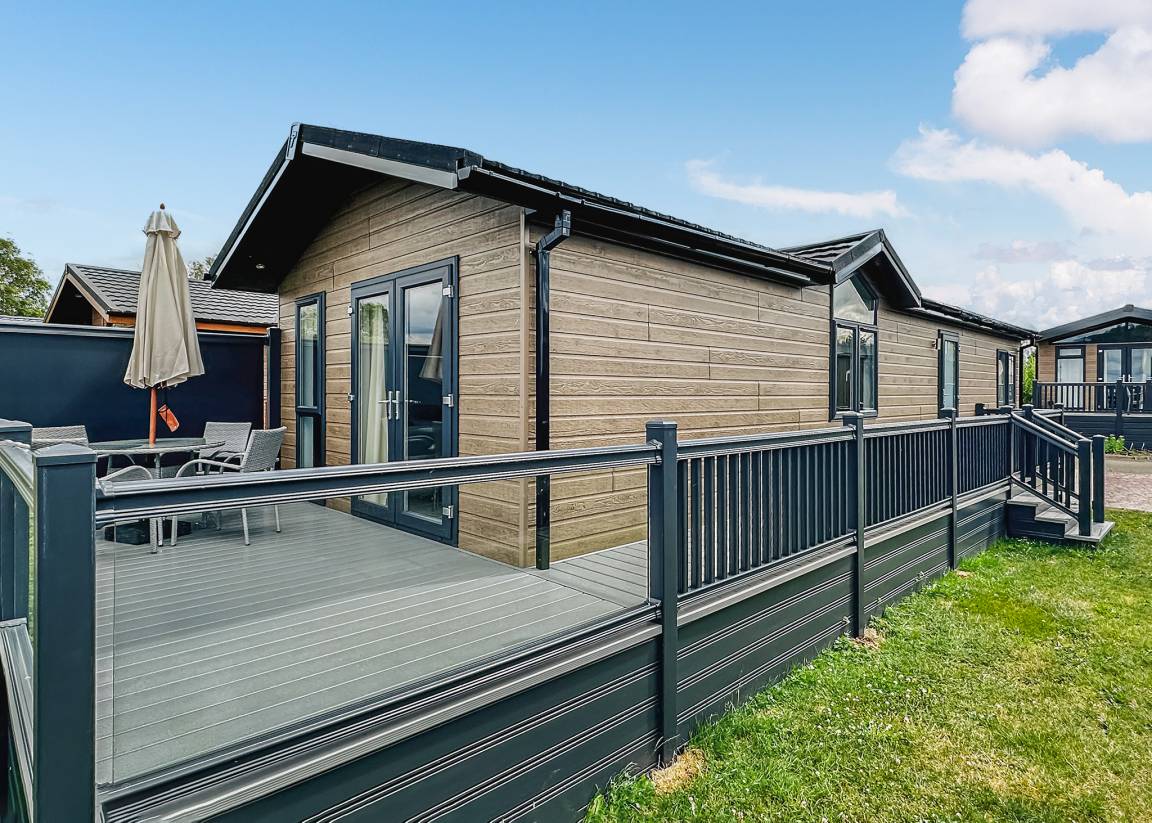 Chalet ∙ 2 Bedrooms ∙ 4 Guests - Cotswolds