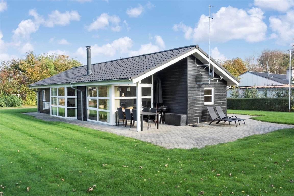 96 M² Ferienhaus ∙ 3 Schlafzimmer ∙ 6 Gäste - Henne Kirkeby