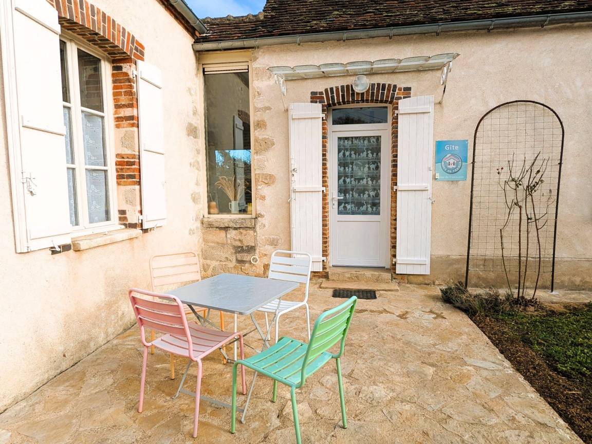 115 M² Cottage ∙ 2 Chambres ∙ 4 Personnes - Yonne