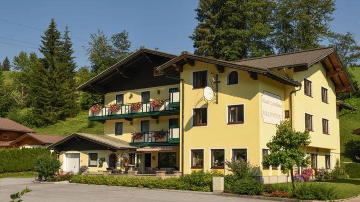 65 M² Apartment ∙ 2 Bedrooms ∙ 4 Guests - Gosau