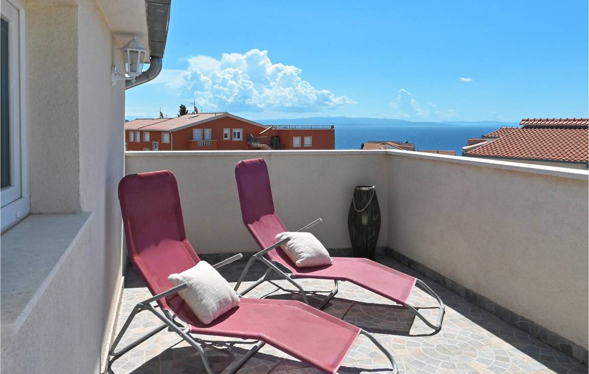 70 M² Apartment ∙ 2 Bedrooms ∙ 6 Guests - Trogir